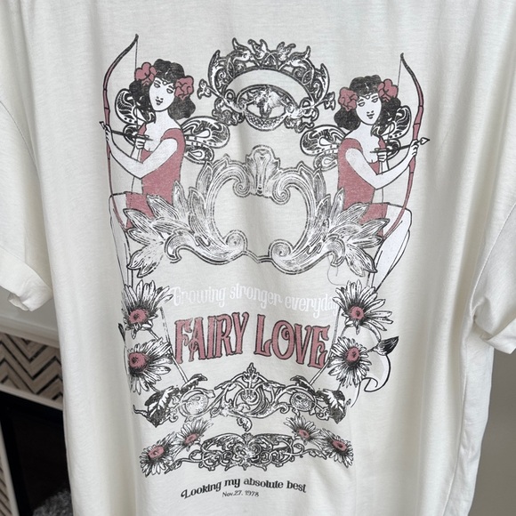 Zara White Graphic Tee with Pink Accents - Picture 5 of 5